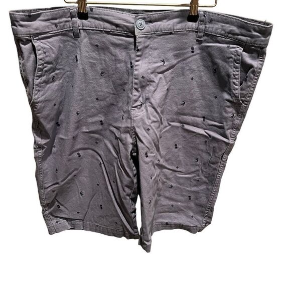 Company 81 grey flat front shorts men’s size 38 - Picture 1 of 11